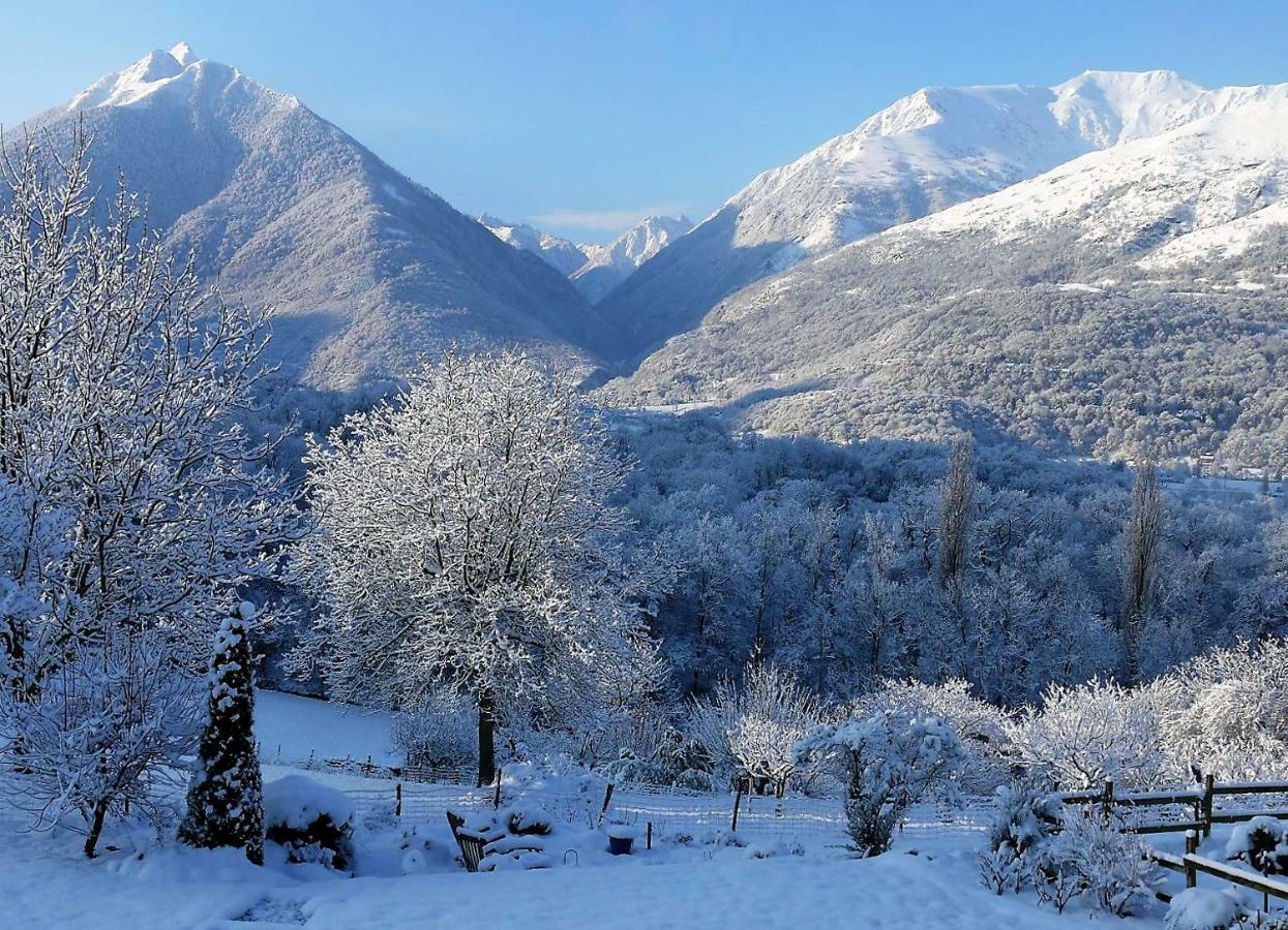 B&B Eth Béryè Petit Beaucens Esterno foto