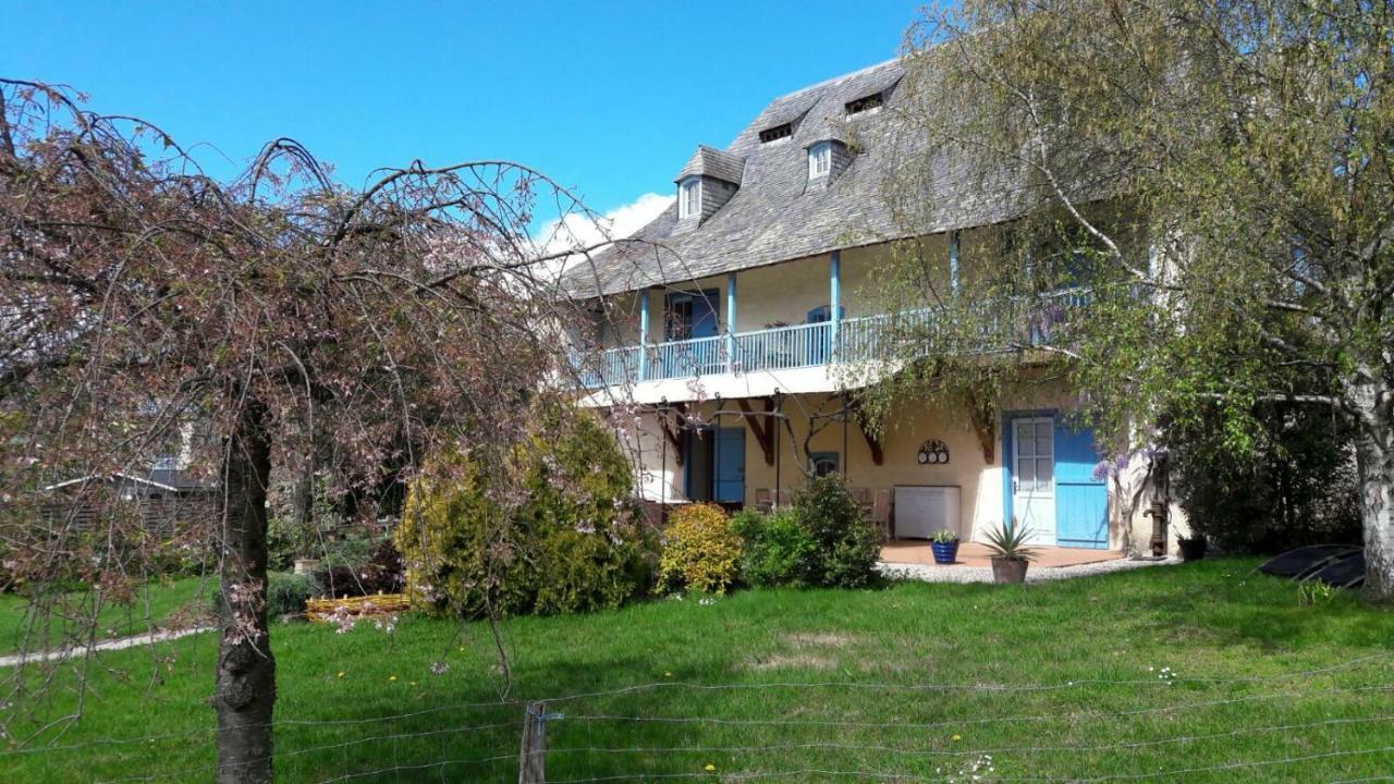 B&B Eth Béryè Petit Beaucens Esterno foto